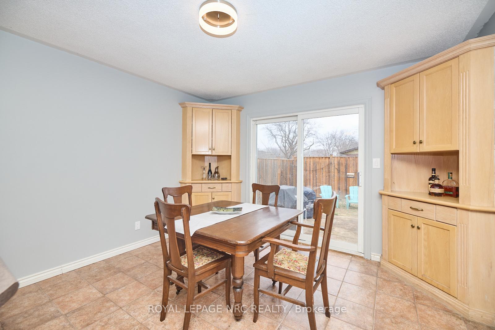 Photo 10 of 47 Ziraldo Road, St. Catharines, Martindale Pond — HOMEH