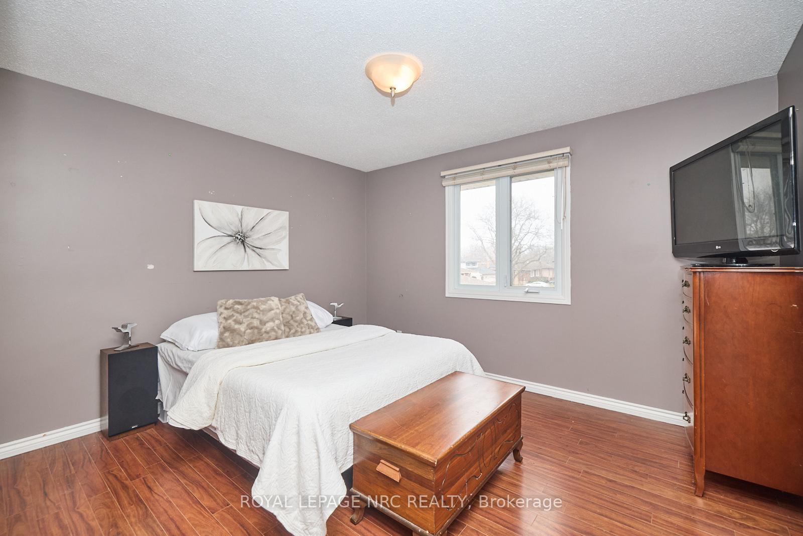 Photo 27 of 47 Ziraldo Road, St. Catharines, Martindale Pond — HOMEH