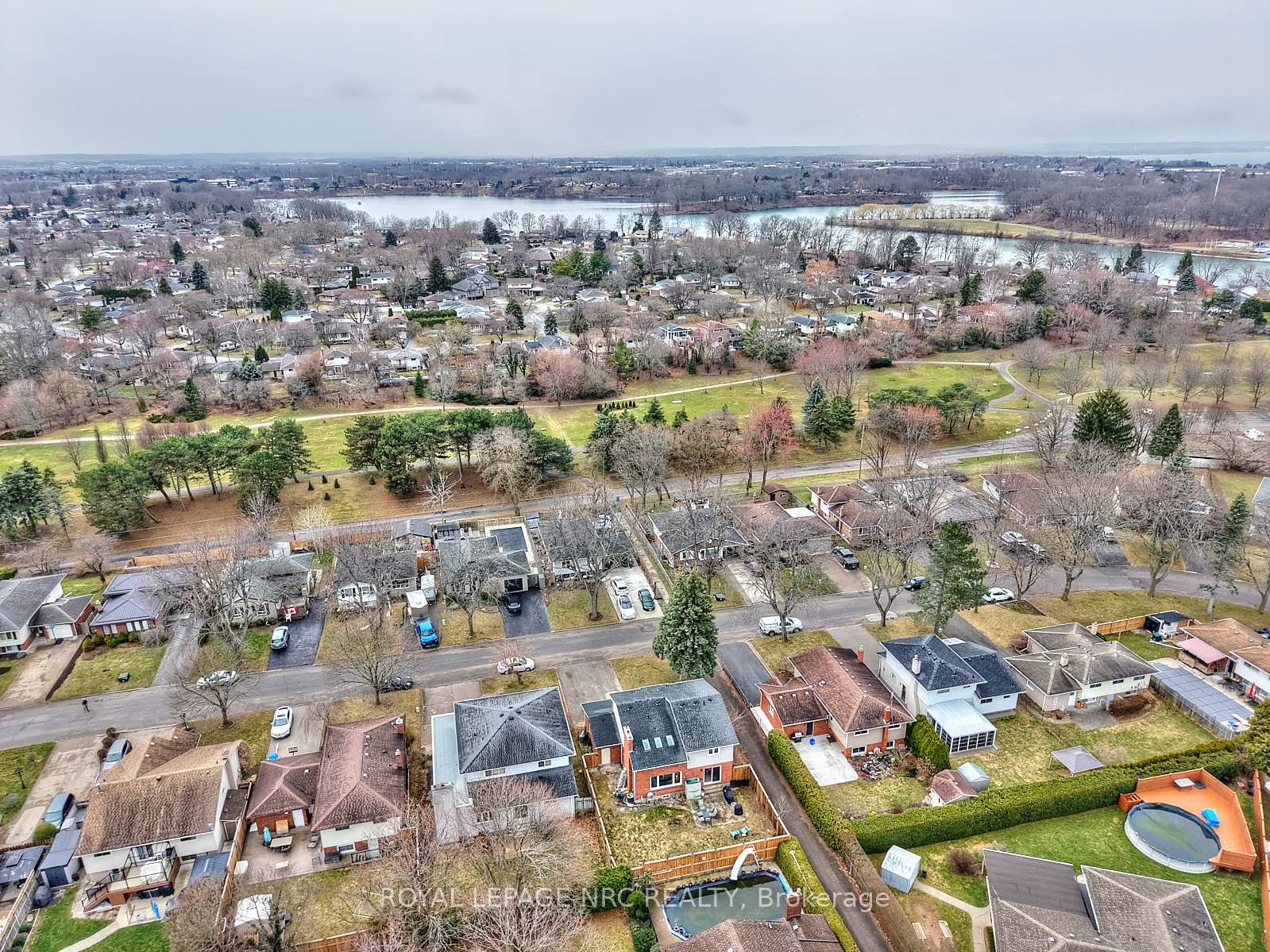 Photo 42 of 47 Ziraldo Road, St. Catharines, Martindale Pond — HOMEH