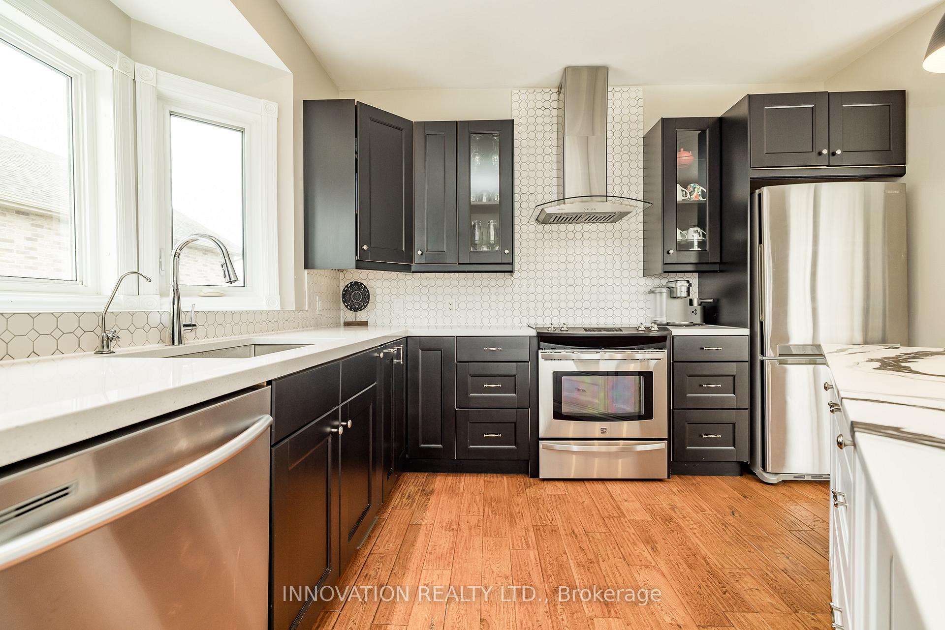 Photo 12 of 6243 Perth Street, Ottawa, Richmond — HOMEH