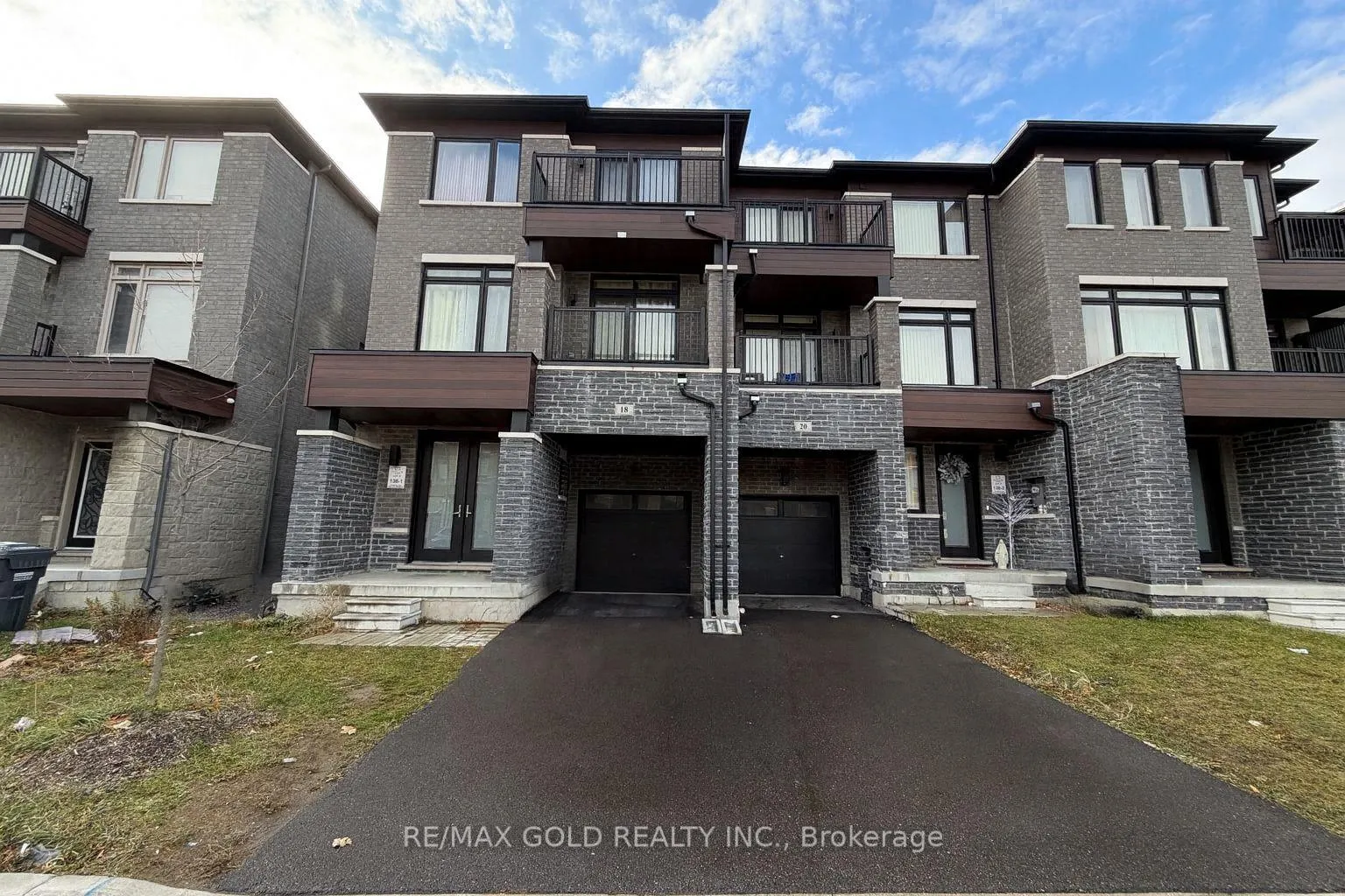 Front of 18 Haydrop Road