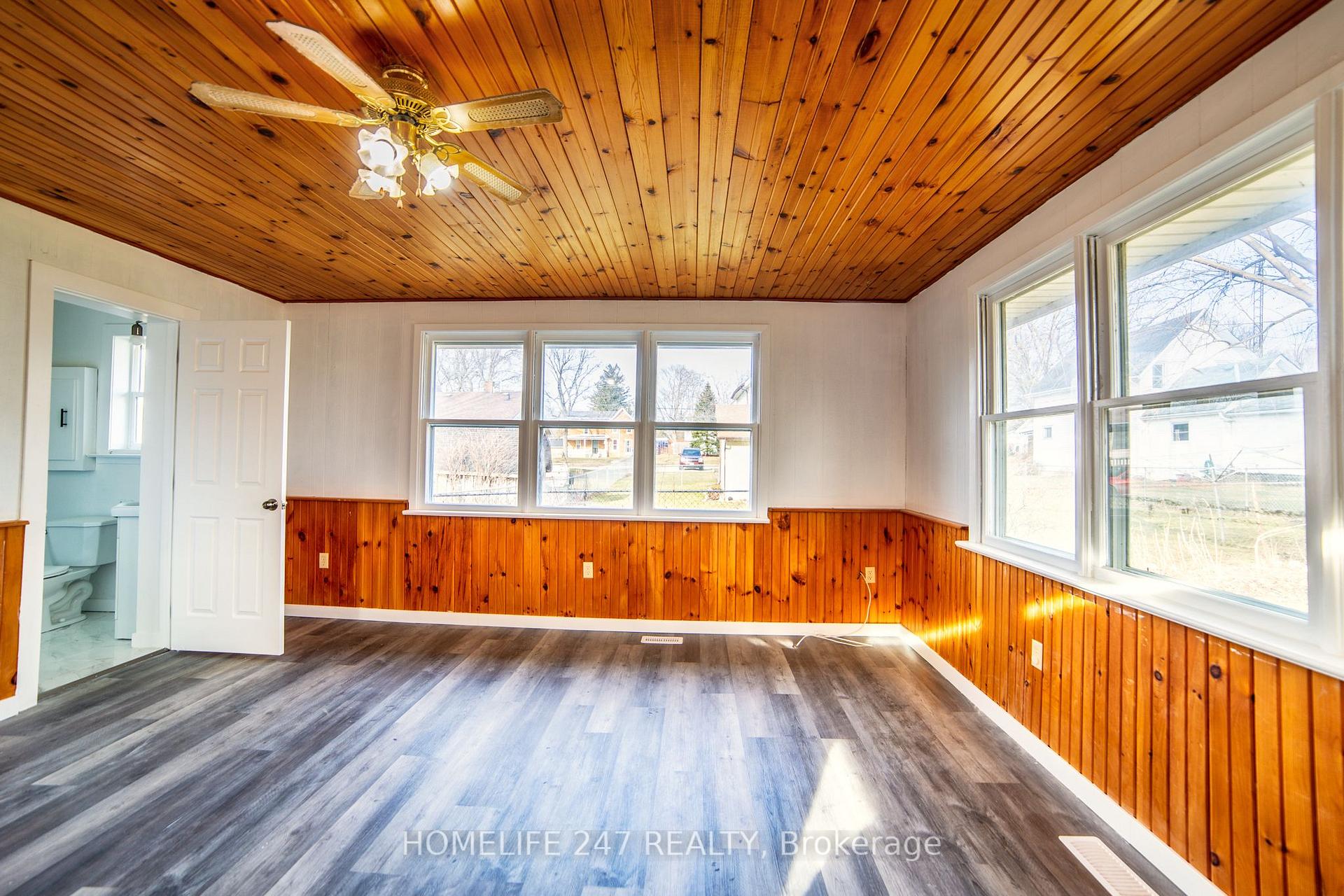 Photo 14 of 6 James Street, Chatham-Kent, Ridgetown — HOMEH
