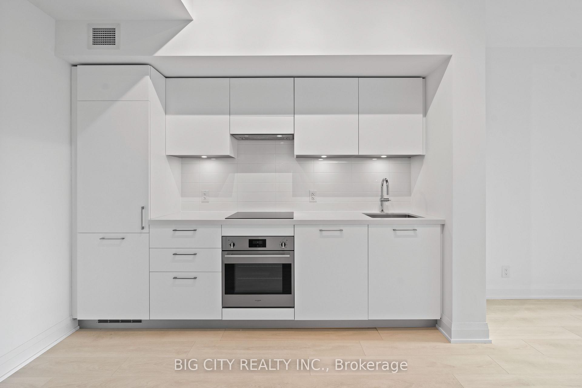 Photo 1 of Unit 629, 33 Frederick Todd Way, Toronto, Thorncliffe Park — HOMEH