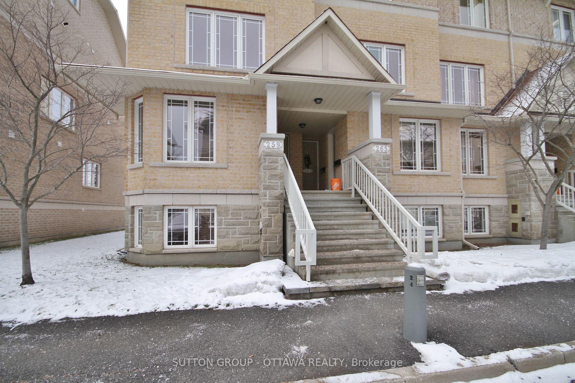 Photo 2 of Unit 33, 261 Paseo, Ottawa, Centrepointe — HOMEH