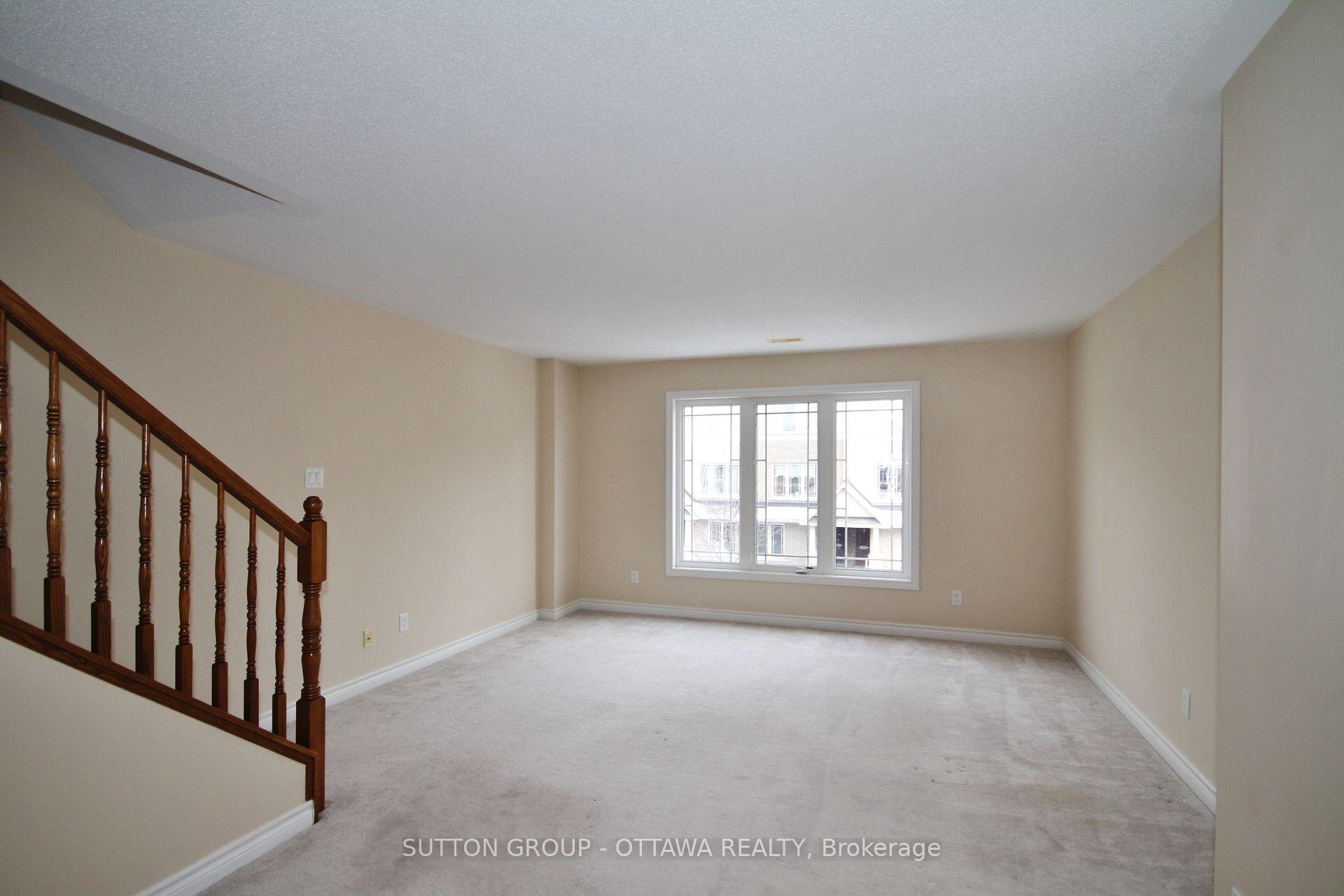 Photo 7 of Unit 33, 261 Paseo, Ottawa, Centrepointe — HOMEH