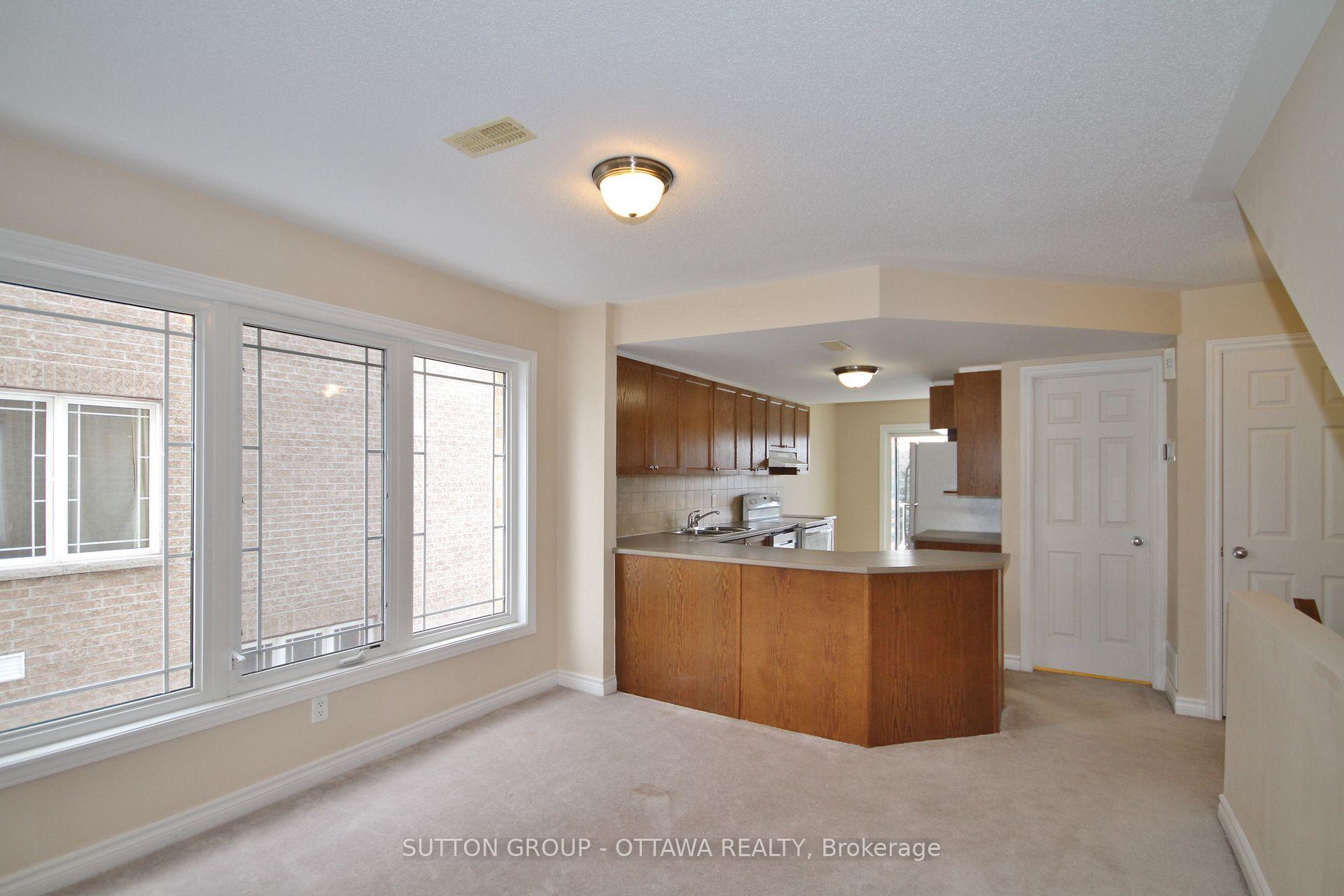 Photo 9 of Unit 33, 261 Paseo, Ottawa, Centrepointe — HOMEH