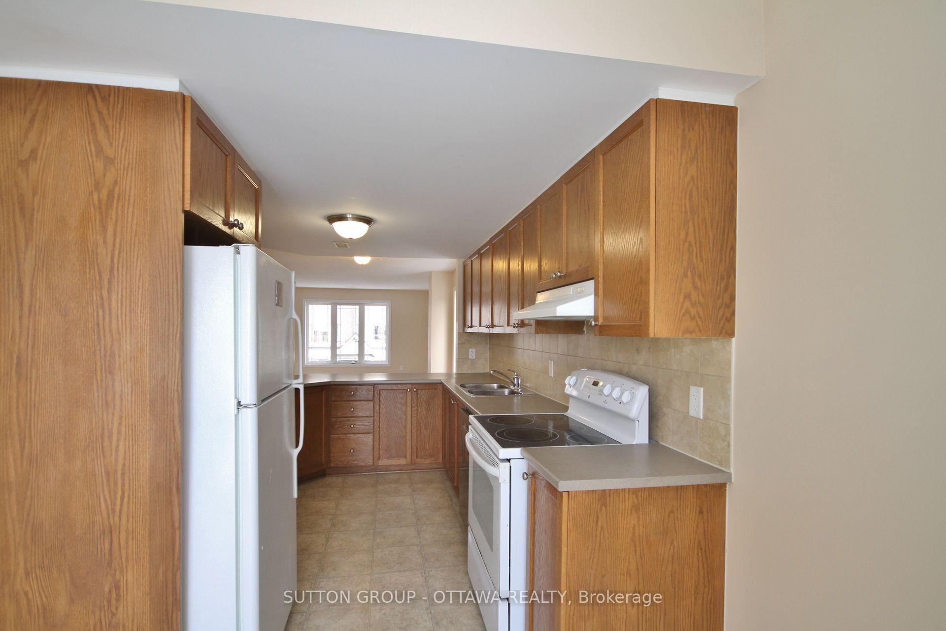 Photo 17 of Unit 33, 261 Paseo, Ottawa, Centrepointe — HOMEH