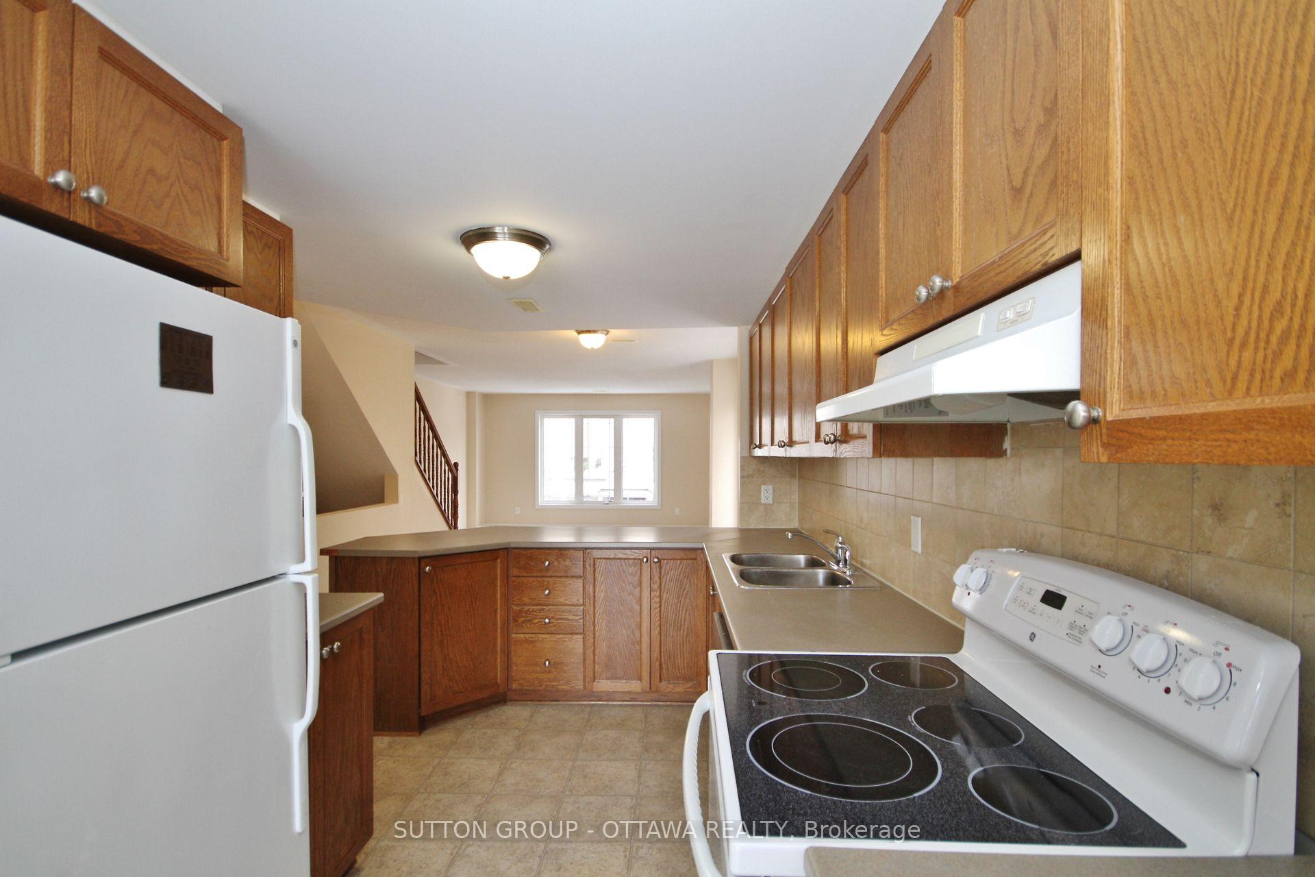 Photo 18 of Unit 33, 261 Paseo, Ottawa, Centrepointe — HOMEH