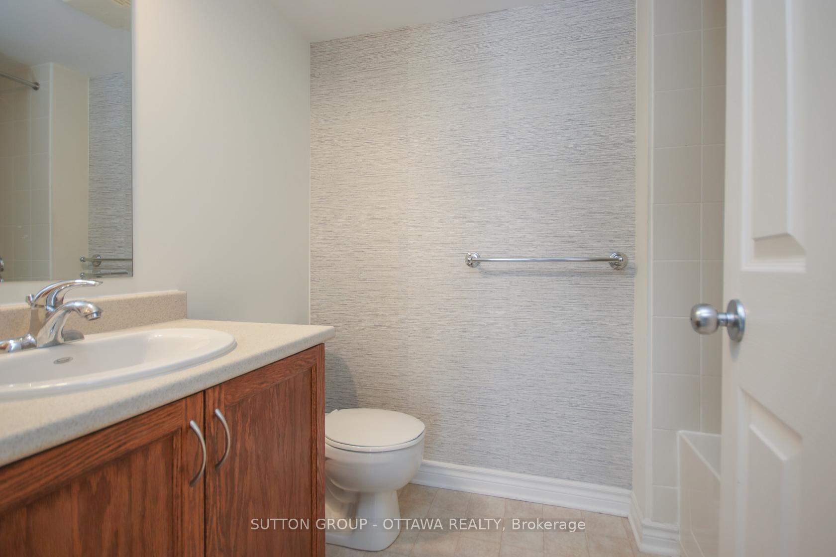 Photo 28 of Unit 33, 261 Paseo, Ottawa, Centrepointe — HOMEH