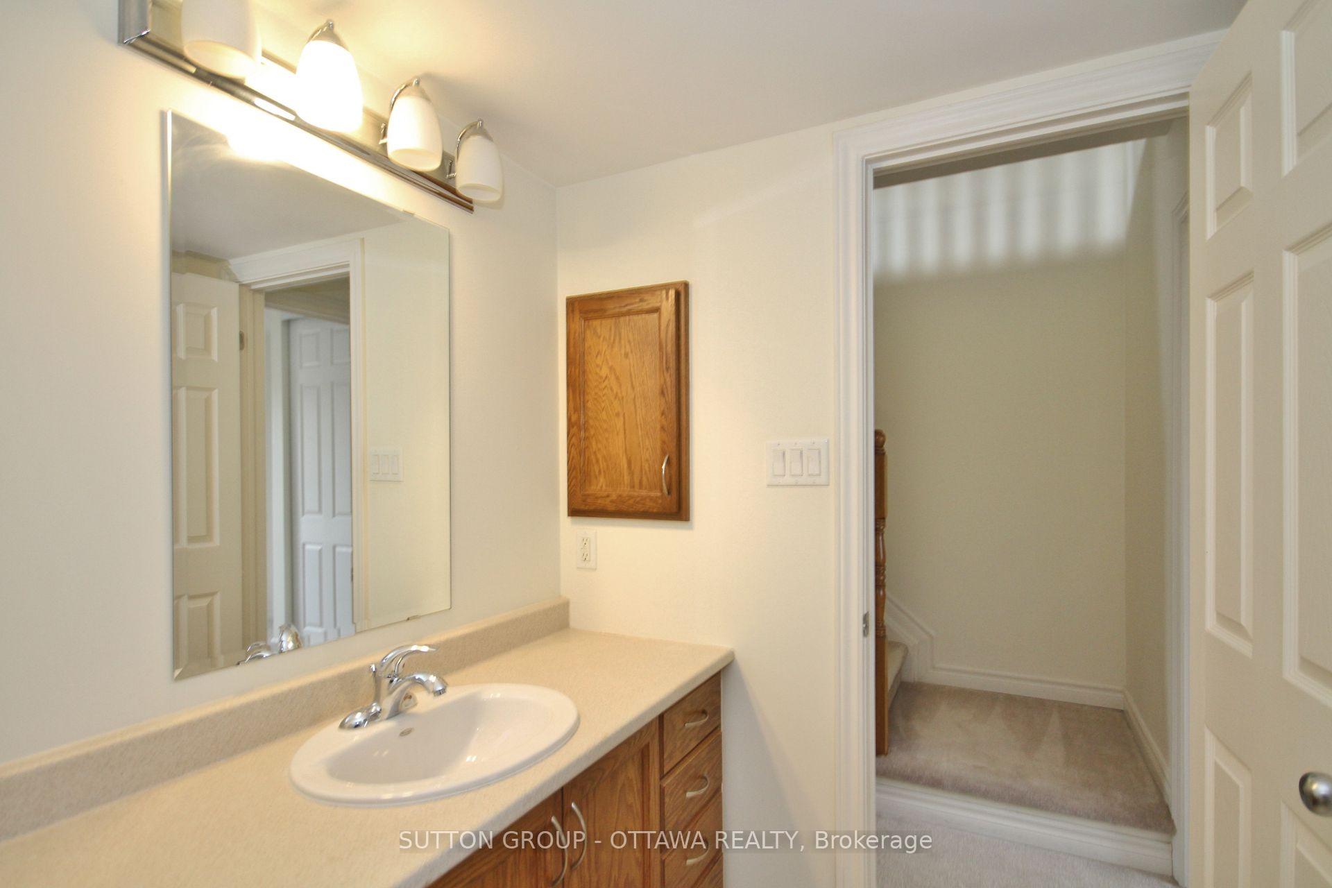 Photo 39 of Unit 33, 261 Paseo, Ottawa, Centrepointe — HOMEH