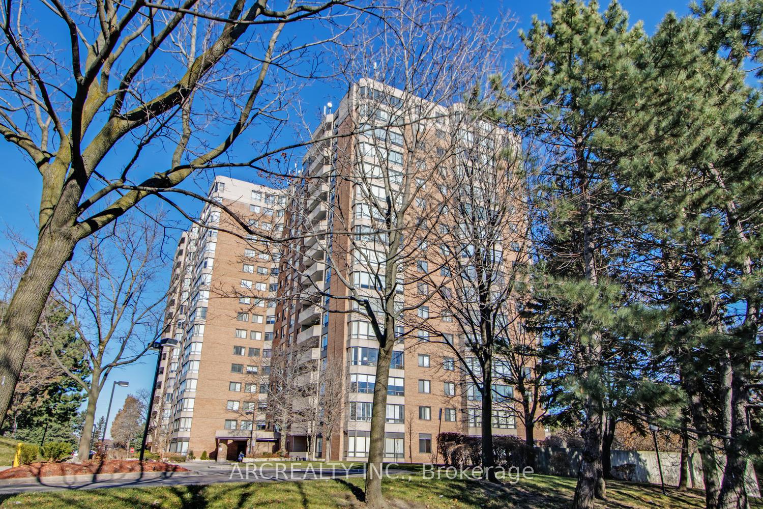 Photo 2 of Unit 1010, 7601 Bathurst Street, Vaughan, Crestwood-Springfarm-Yorkhill — HOMEH