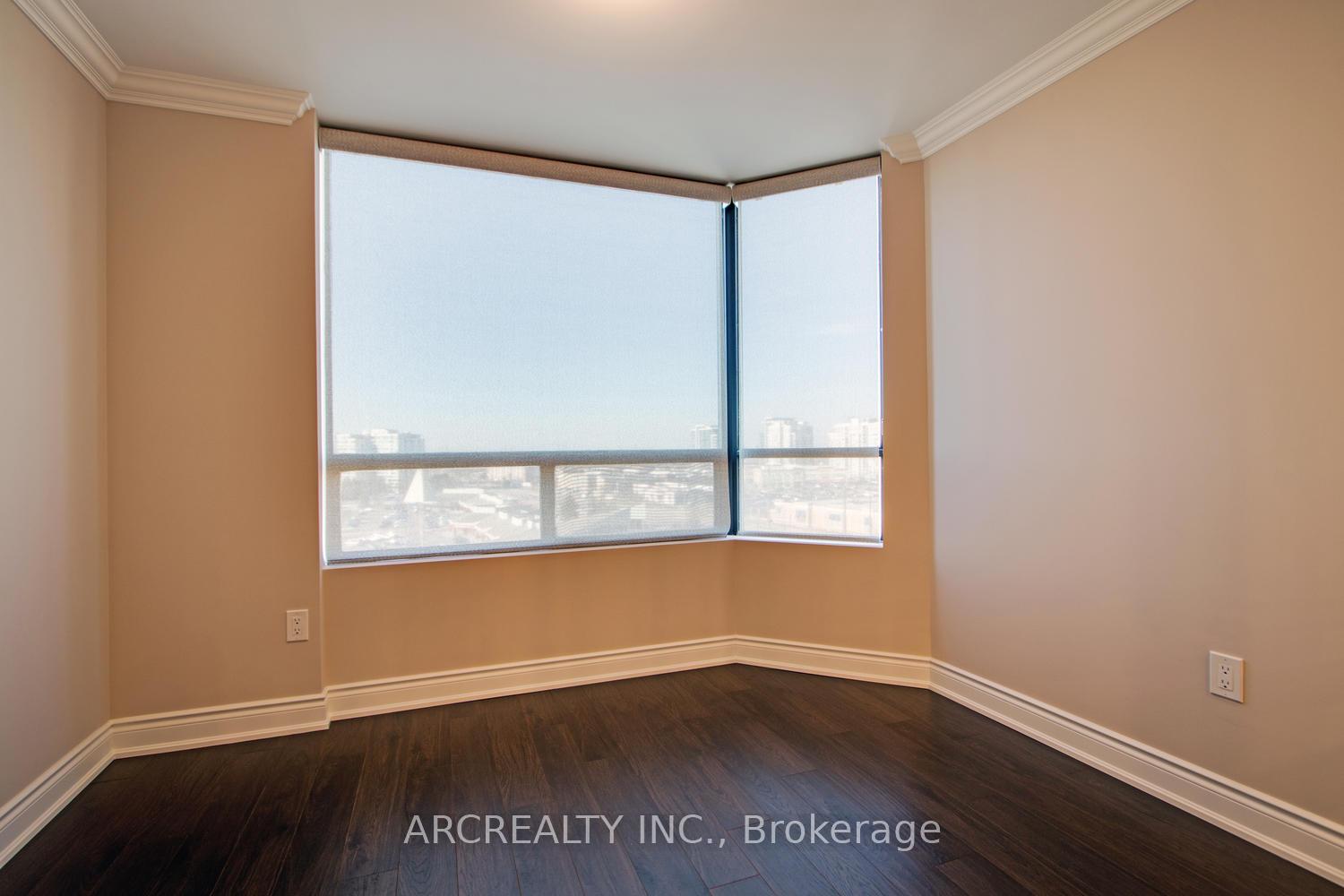 Photo 12 of Unit 1010, 7601 Bathurst Street, Vaughan, Crestwood-Springfarm-Yorkhill — HOMEH
