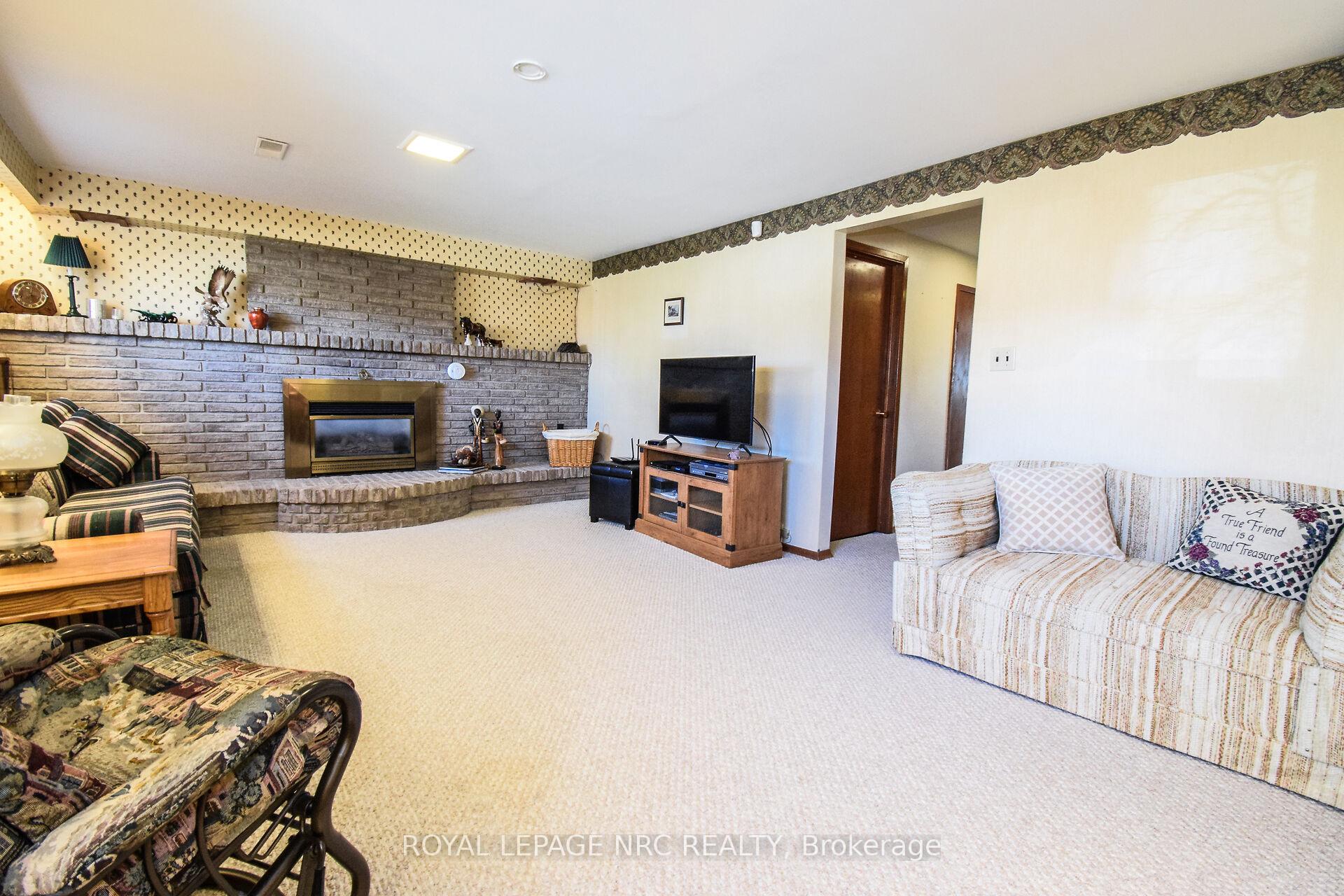 Photo 53 of 37 Rochelle Drive, St. Catharines, Bunting/Linwell — HOMEH