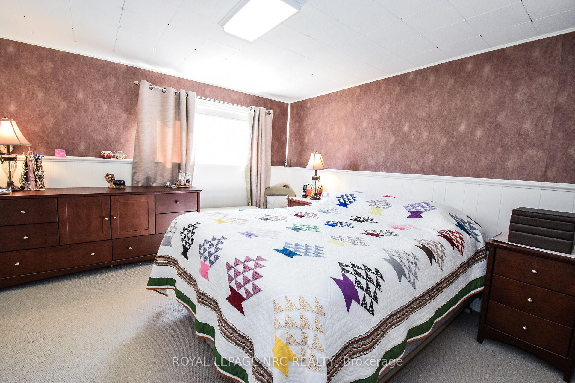 Photo 57 of 37 Rochelle Drive, St. Catharines, Bunting/Linwell — HOMEH