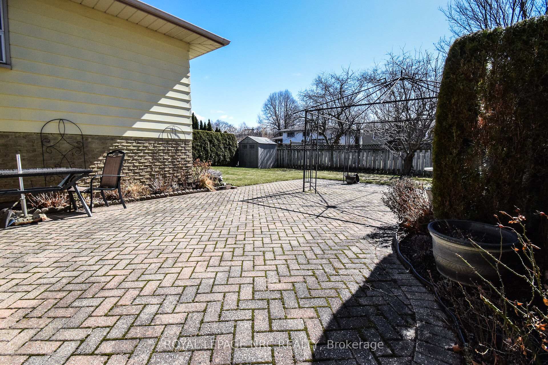 Photo 93 of 37 Rochelle Drive, St. Catharines, Bunting/Linwell — HOMEH