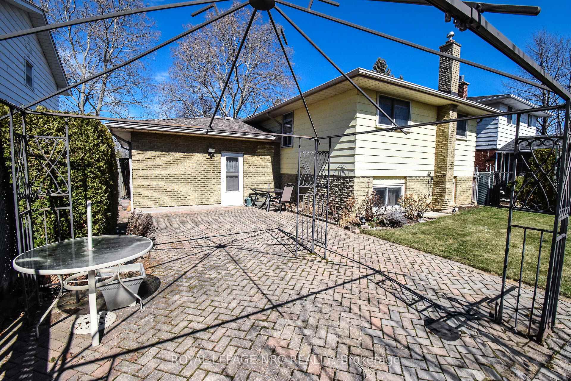 Photo 95 of 37 Rochelle Drive, St. Catharines, Bunting/Linwell — HOMEH