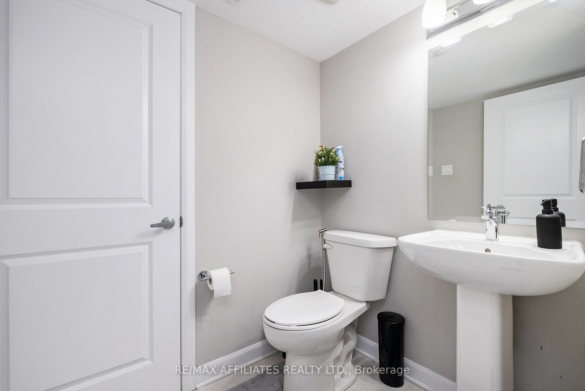 Photo 6 of Unit 6, 106 Chakra Street W, Ottawa, Barrhaven - Heritage Park — HOMEH
