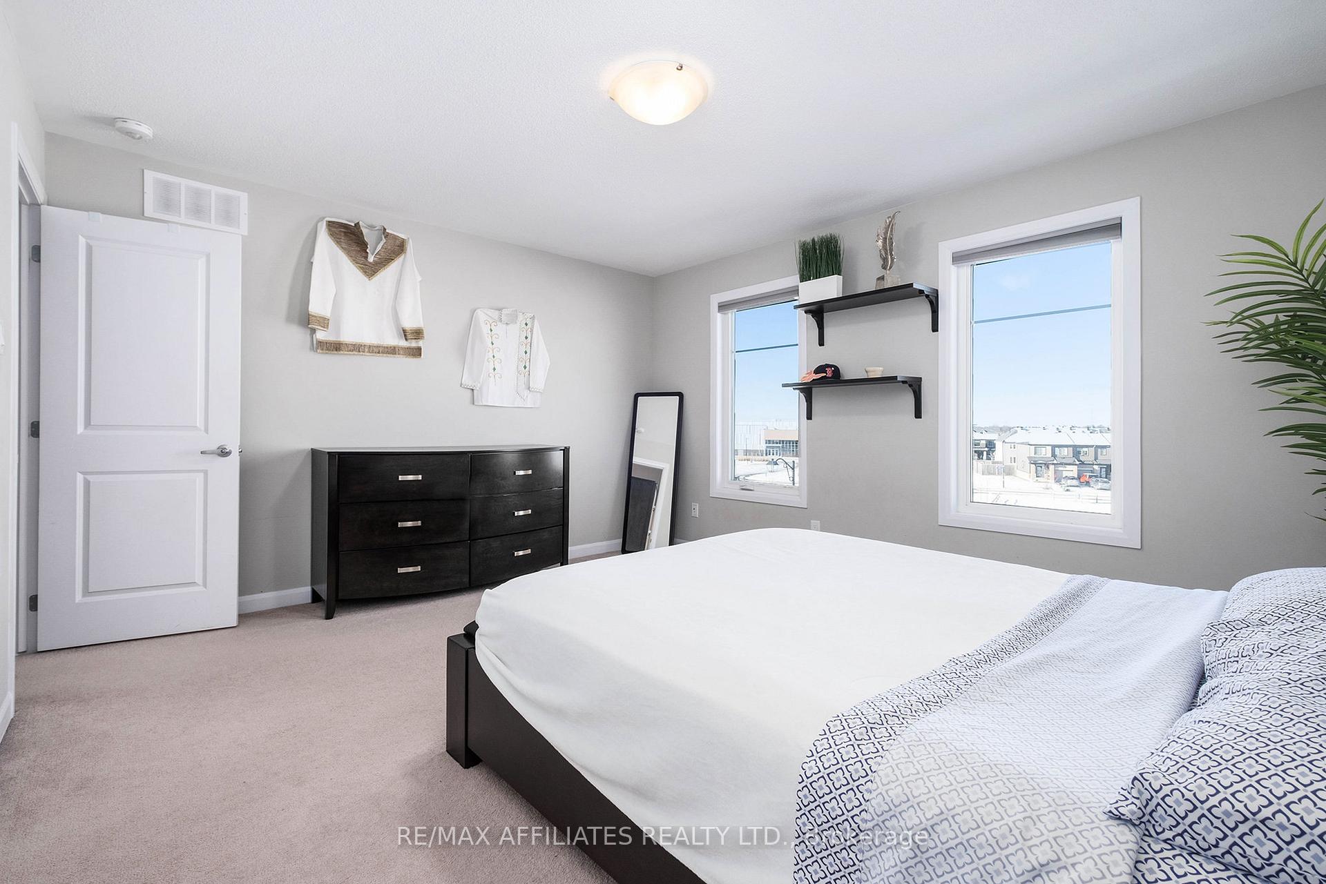 Photo 8 of Unit 6, 106 Chakra Street W, Ottawa, Barrhaven - Heritage Park — HOMEH