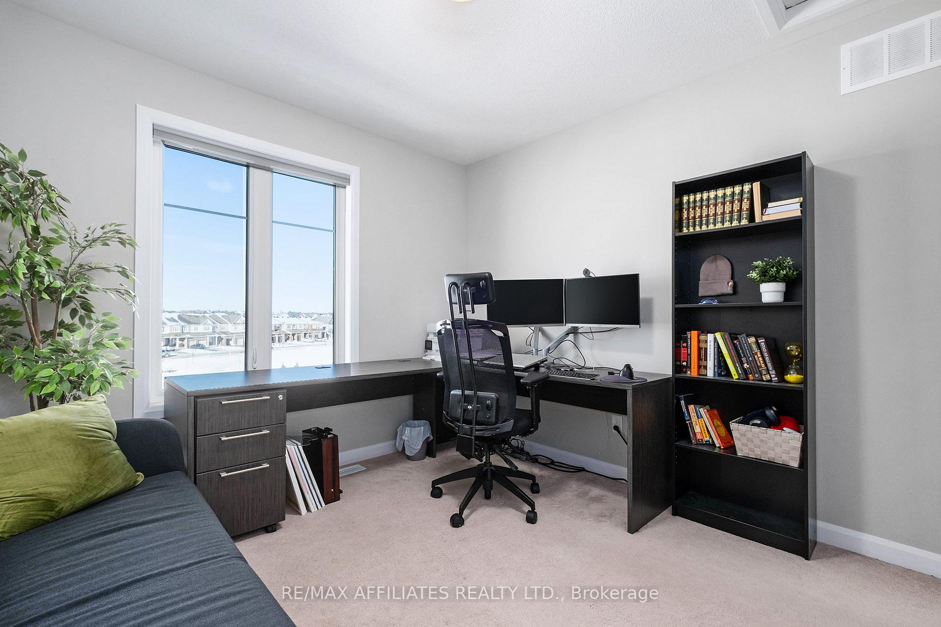 Photo 10 of Unit 6, 106 Chakra Street W, Ottawa, Barrhaven - Heritage Park — HOMEH