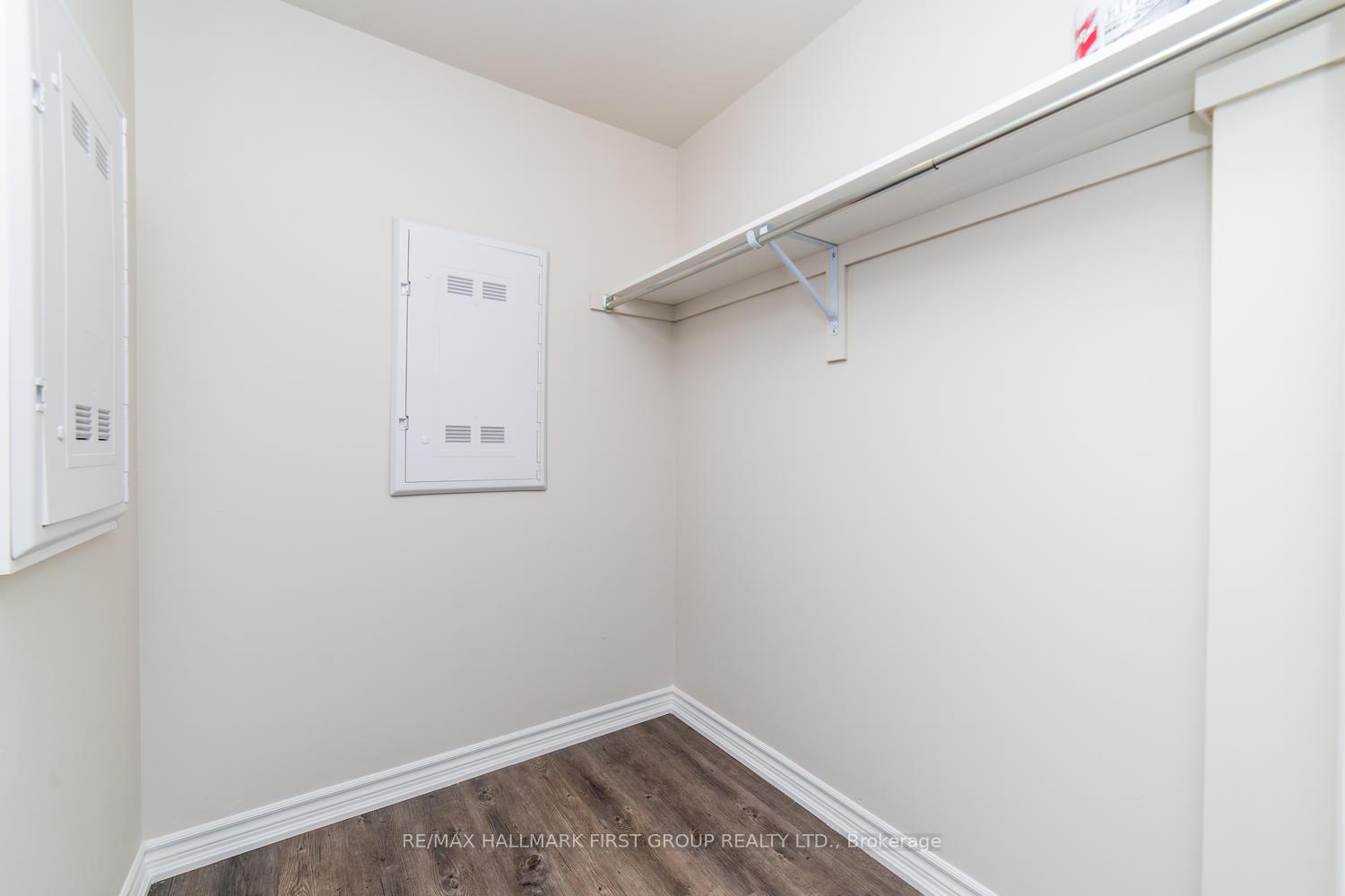 Photo 11 of Unit 210, 290 Liberty Street, Clarington, Bowmanville — HOMEH