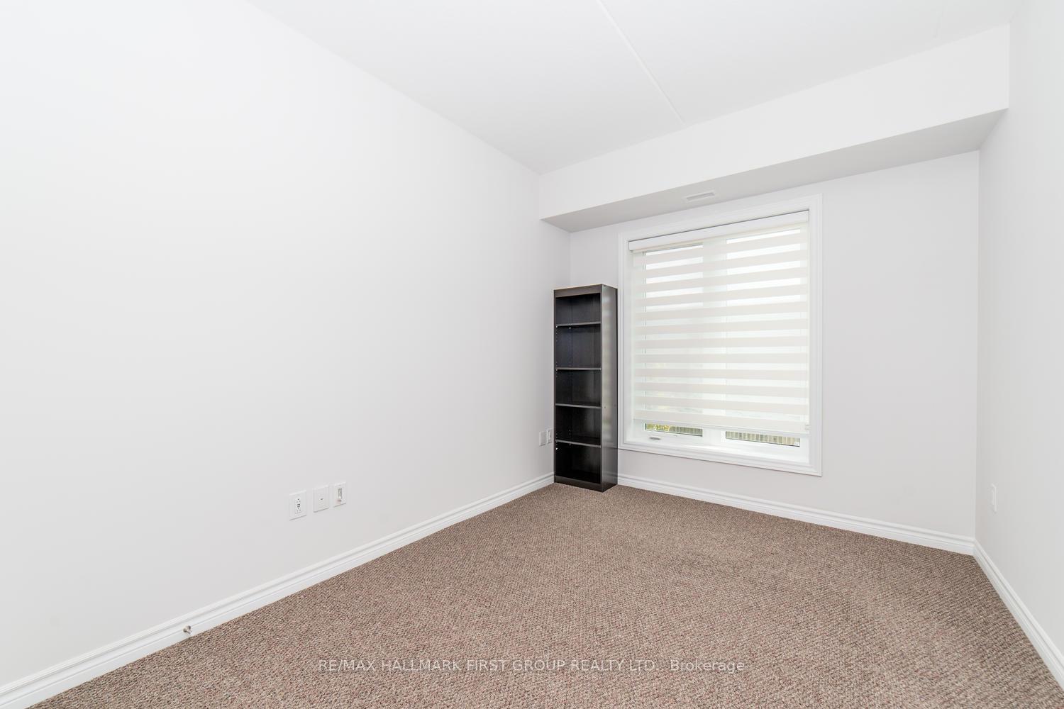 Photo 12 of Unit 210, 290 Liberty Street, Clarington, Bowmanville — HOMEH