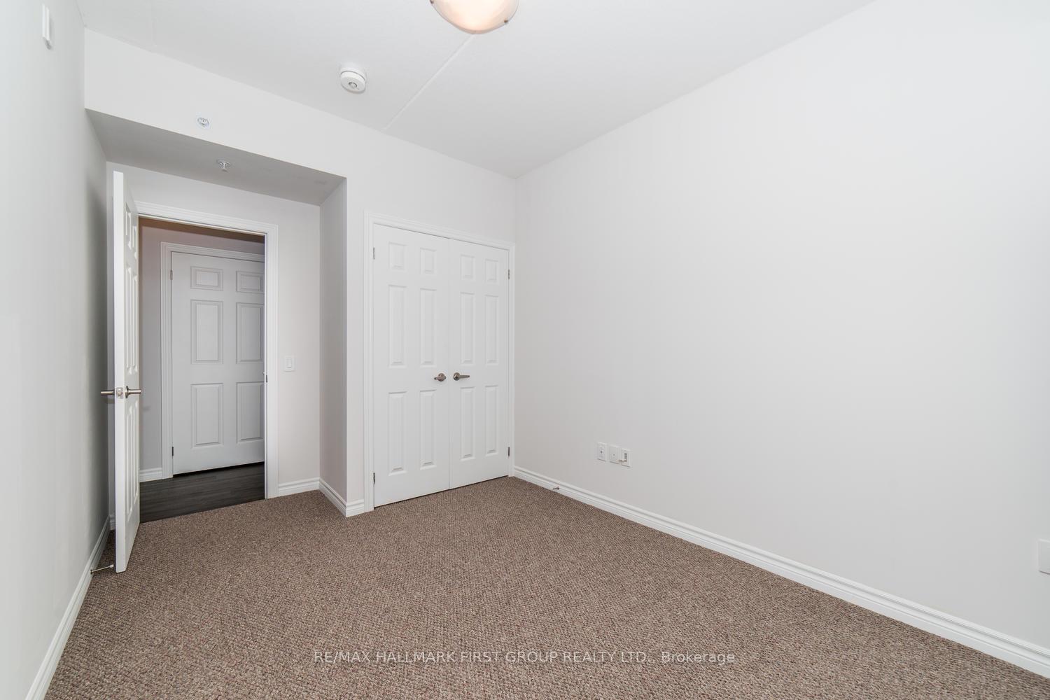 Photo 13 of Unit 210, 290 Liberty Street, Clarington, Bowmanville — HOMEH