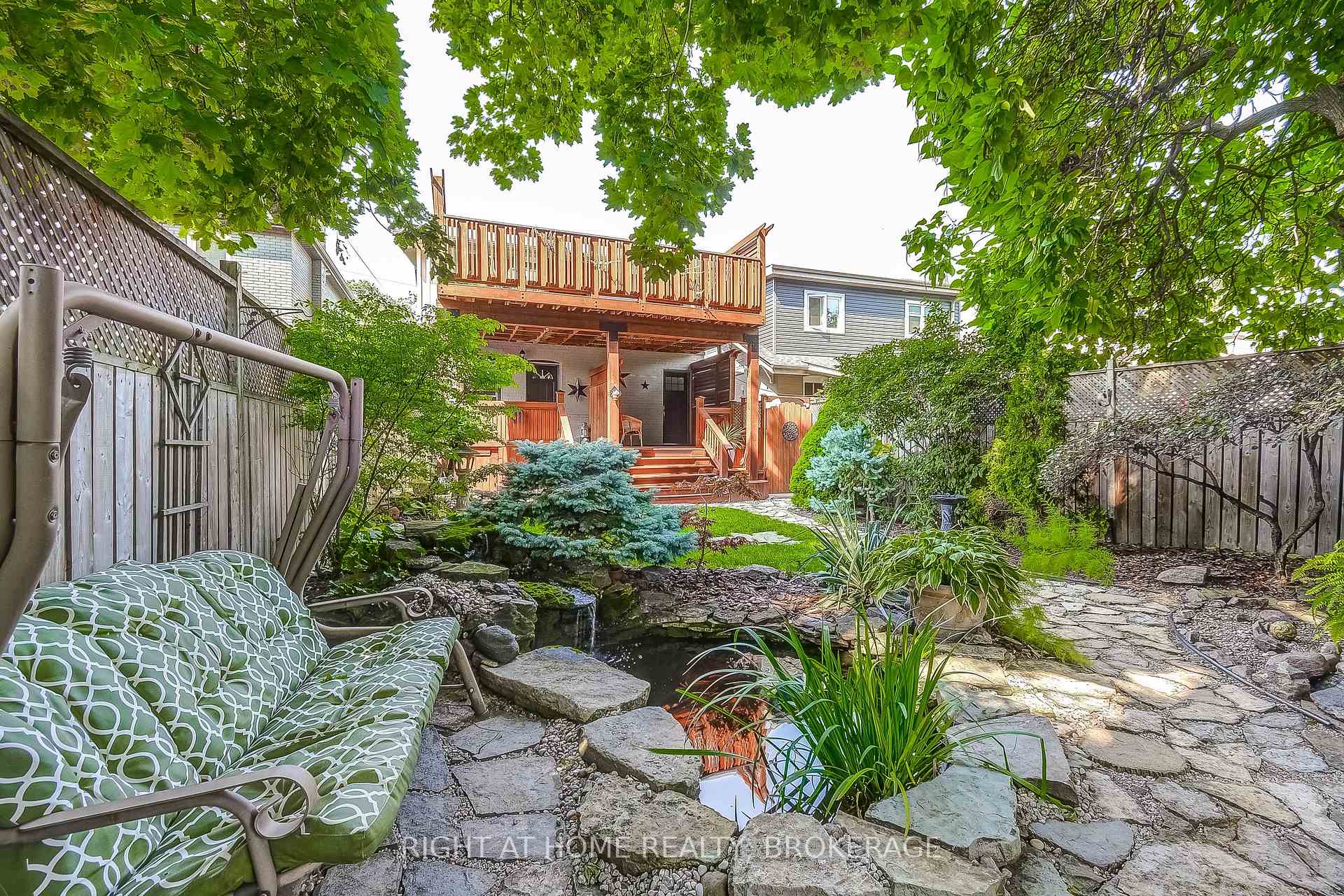 Photo 47 of 183 Rosslyn Avenue S, Hamilton, Delta — HOMEH