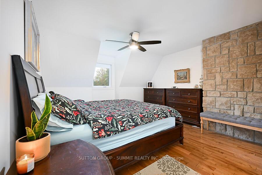 Photo 14 of 1229 Valens Road, Hamilton, Rural Flamborough — HOMEH