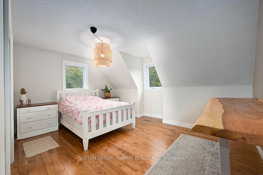 Photo 17 of 1229 Valens Road, Hamilton, Rural Flamborough — HOMEH
