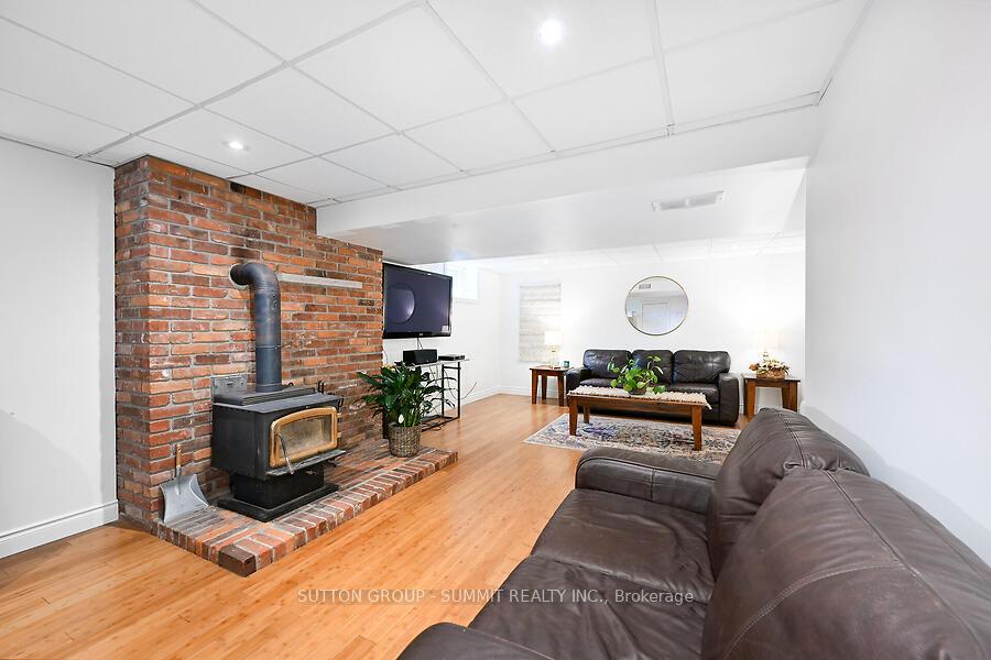 Photo 21 of 1229 Valens Road, Hamilton, Rural Flamborough — HOMEH