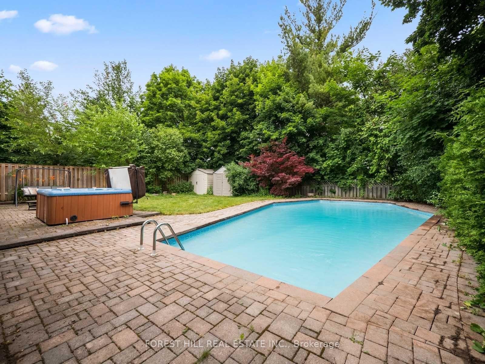Photo 14 of 4 Knowles Crescent, Aurora, Aurora Highlands — HOMEH