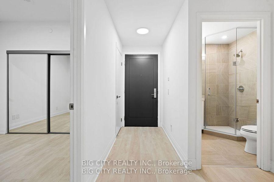 Photo 2 of Unit 909, 33 Frederick Todd Way, Toronto, Thorncliffe Park — HOMEH