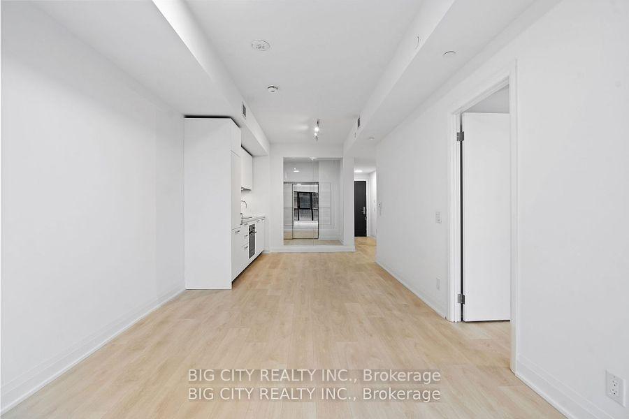 Photo 13 of Unit 909, 33 Frederick Todd Way, Toronto, Thorncliffe Park — HOMEH