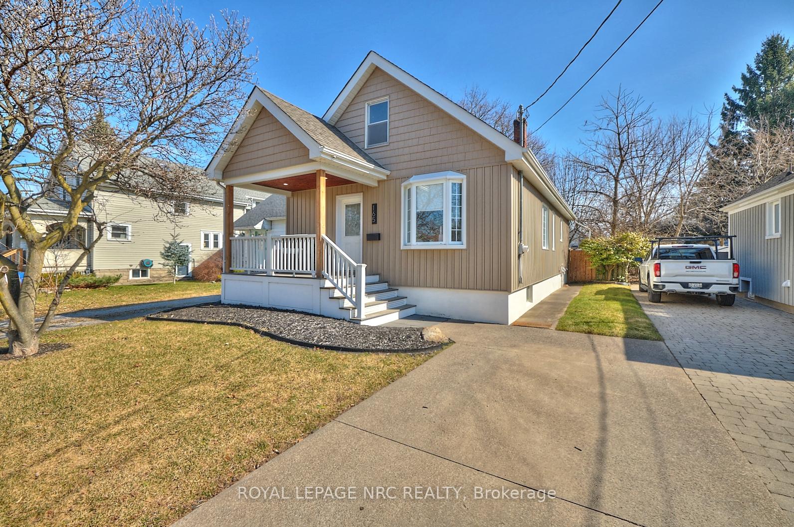 Photo 1 of 165 Dalhousie Avenue, St. Catharines, Port Dalhousie — HOMEH