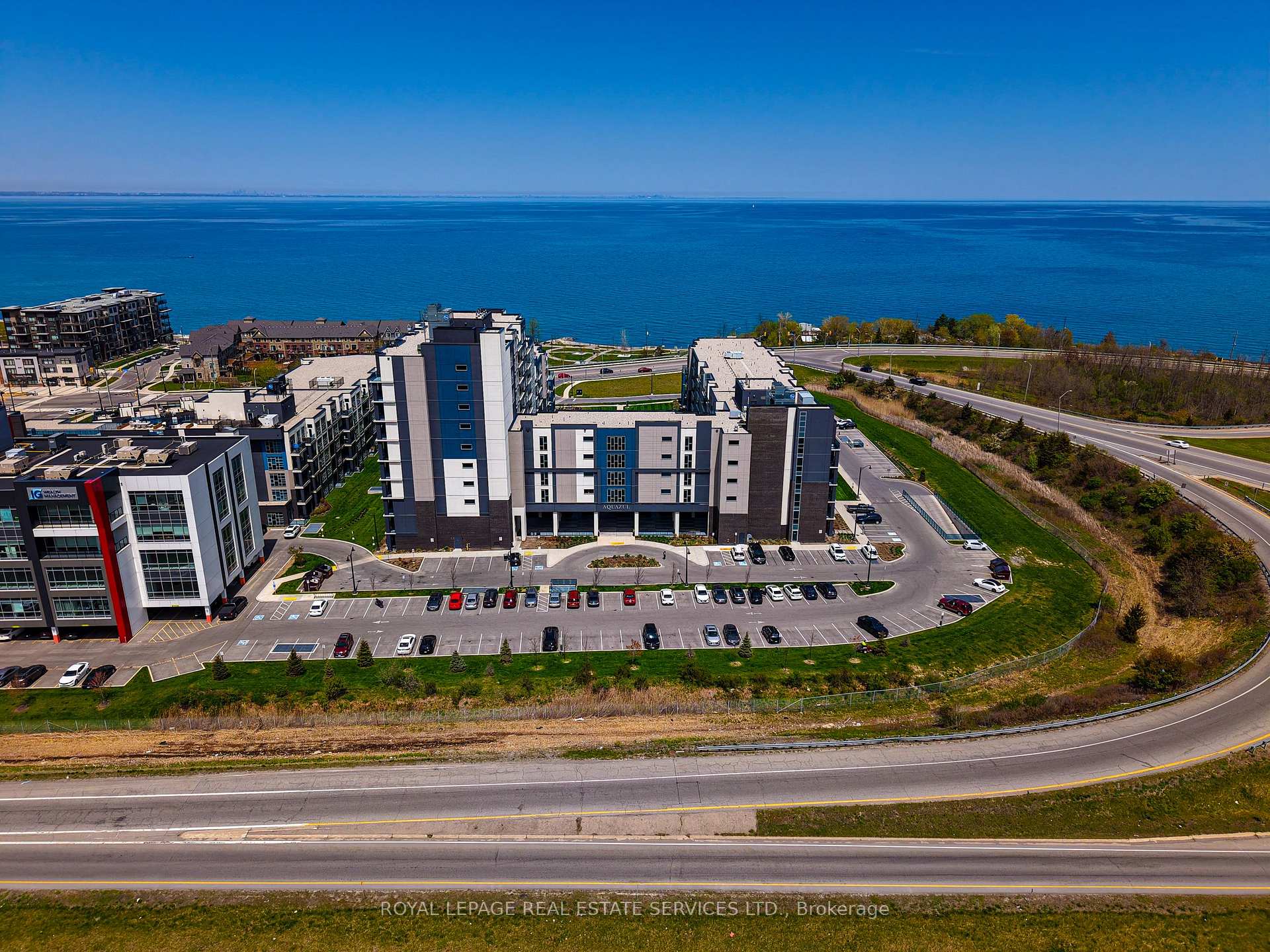 Photo 2 of Unit 644, 16 Concord Place, Grimsby, Grimsby Beach — HOMEH