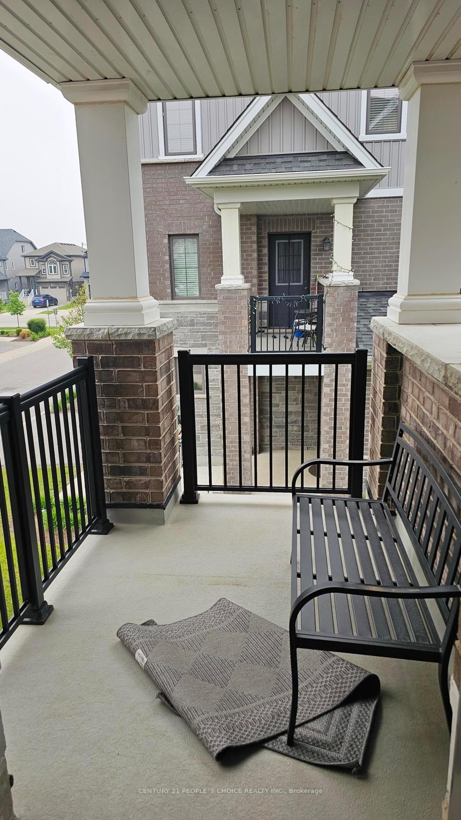 Photo 18 of 48 Bank Swallow Crescent, Kitchener, Doon South — HOMEH