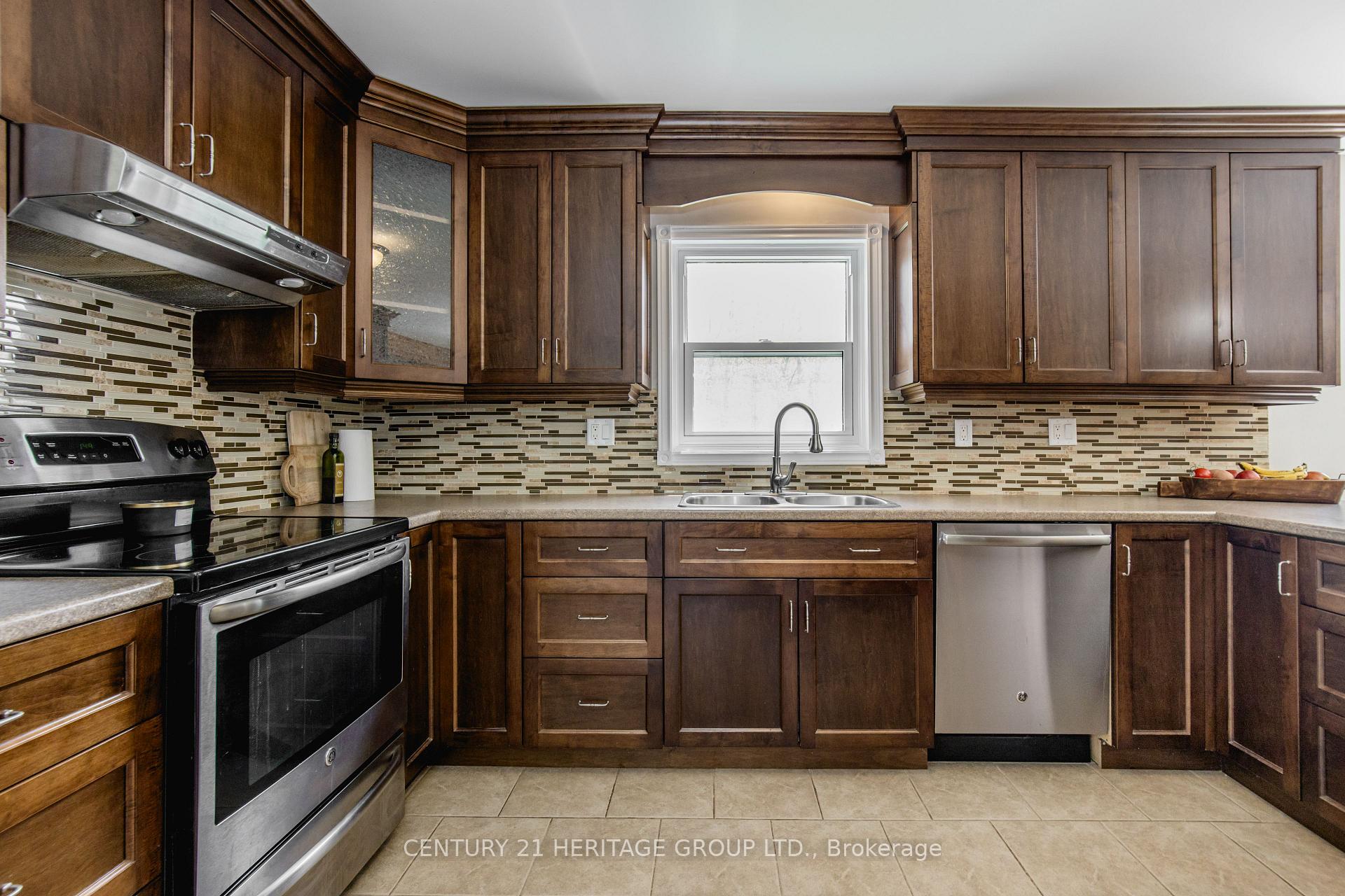 Photo 9 of 3081 Hogback Road, Clearview, New Lowell — HOMEH