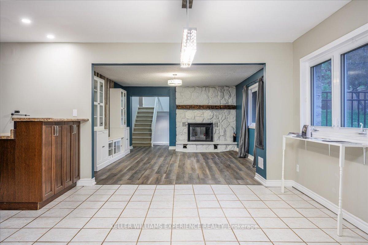 Photo 21 of 211 Foster Drive, Barrie, Painswick North — HOMEH