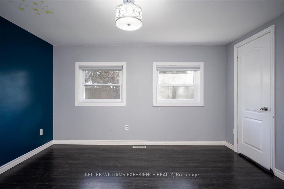 Photo 32 of 211 Foster Drive, Barrie, Painswick North — HOMEH