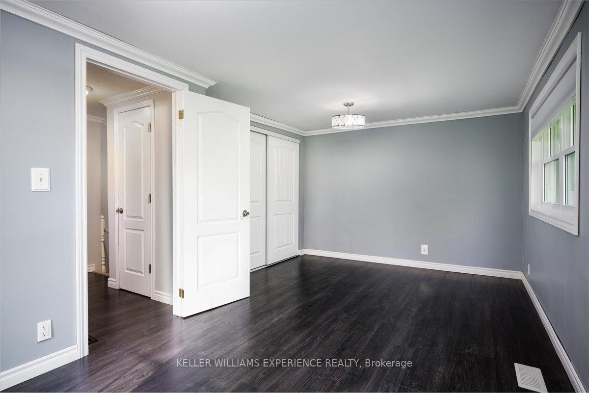 Photo 34 of 211 Foster Drive, Barrie, Painswick North — HOMEH