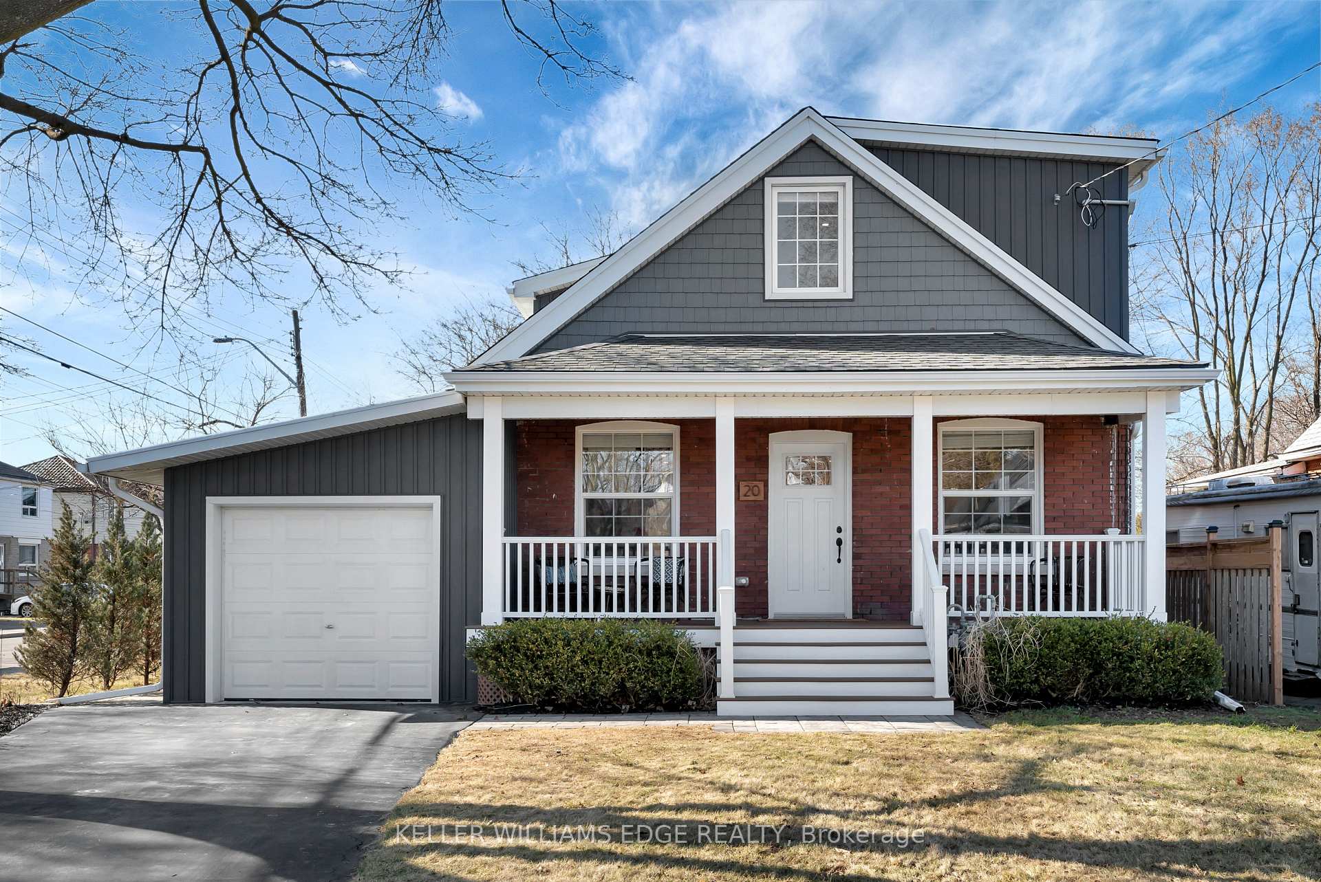 Photo 1 of 20 Crockett Street, Hamilton, Eastmount — HOMEH