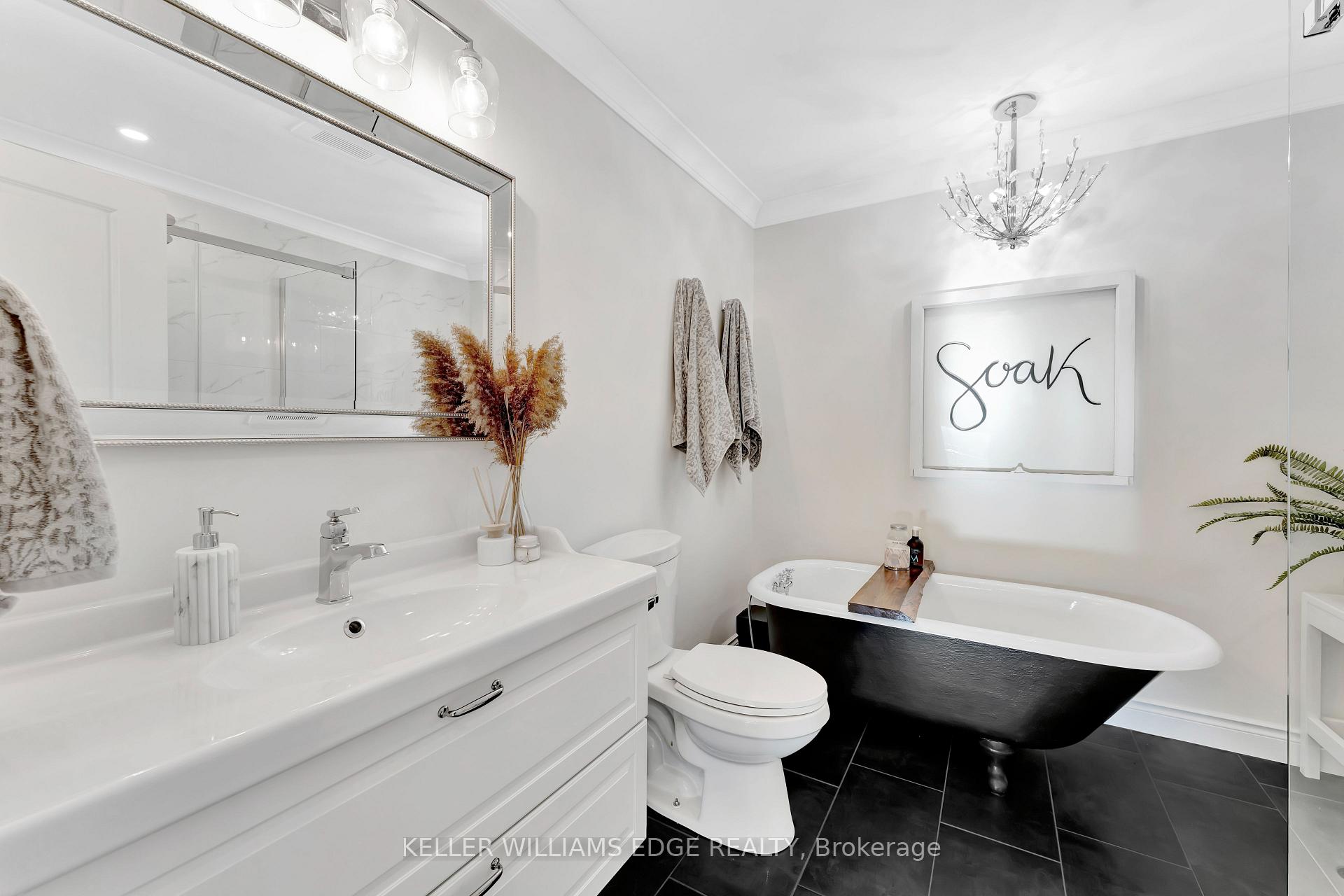 Photo 24 of 20 Crockett Street, Hamilton, Eastmount — HOMEH