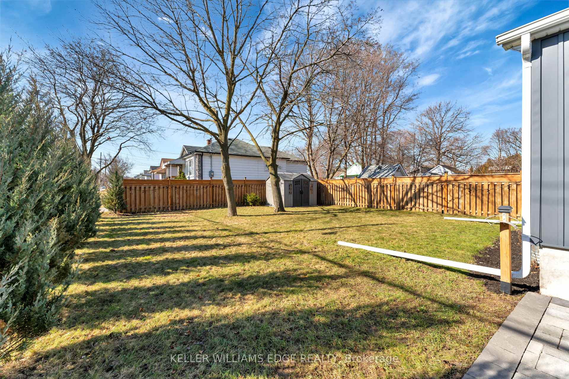 Photo 32 of 20 Crockett Street, Hamilton, Eastmount — HOMEH