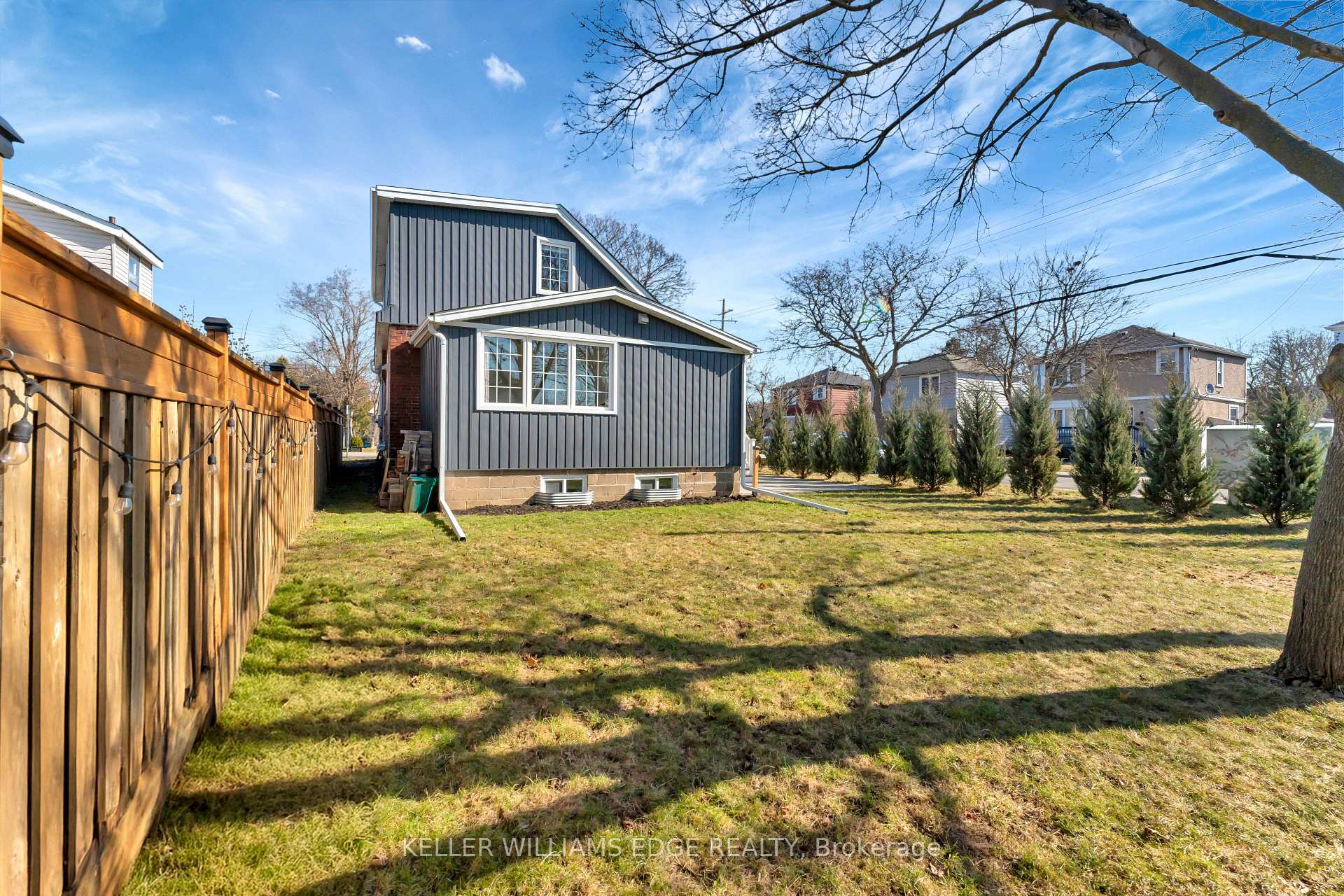 Photo 35 of 20 Crockett Street, Hamilton, Eastmount — HOMEH