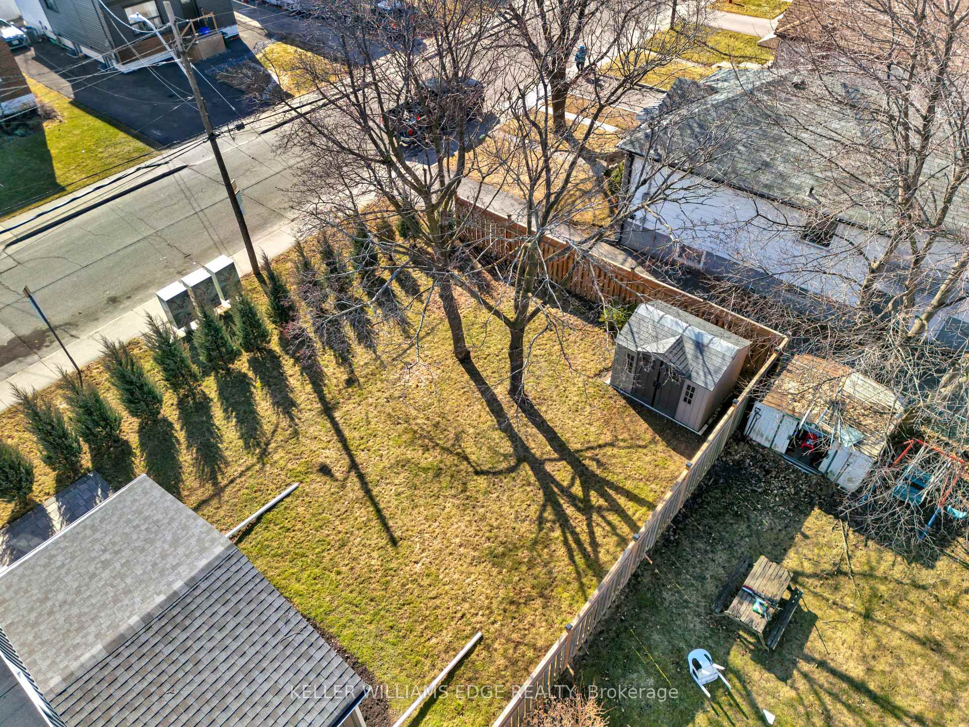 Photo 37 of 20 Crockett Street, Hamilton, Eastmount — HOMEH