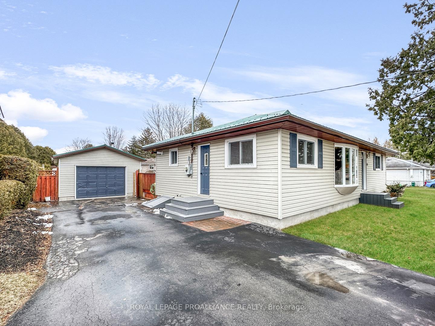 Photo 4 of 131 Cedar Street, Brighton — HOMEH