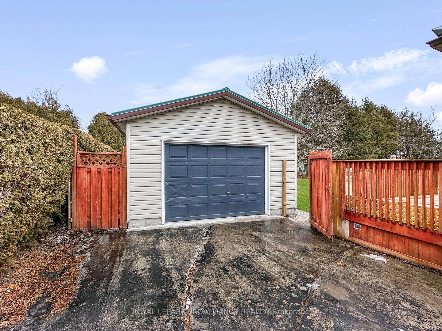 Photo 37 of 131 Cedar Street, Brighton — HOMEH