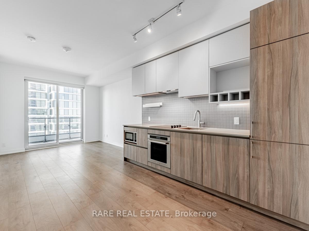 Front of Unit 5110, 950 Portage Parkway