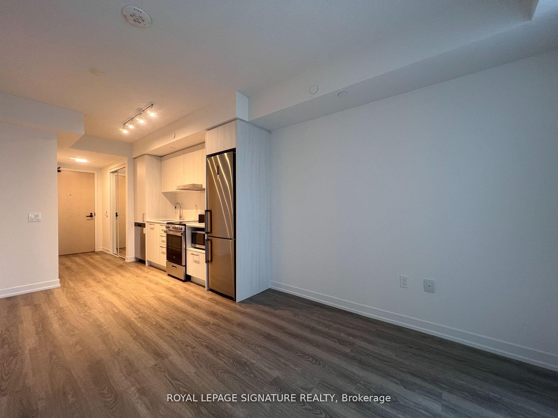 Photo 2 of Unit 1617, 195 Commerce Street, Vaughan, Vaughan Corporate Centre — HOMEH