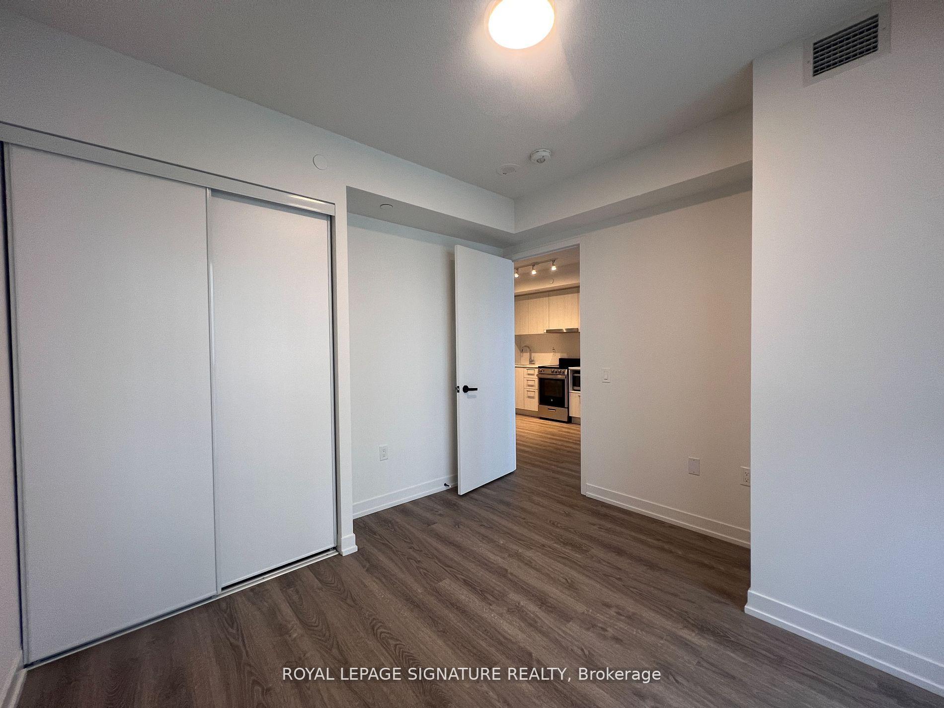 Photo 6 of Unit 1617, 195 Commerce Street, Vaughan, Vaughan Corporate Centre — HOMEH